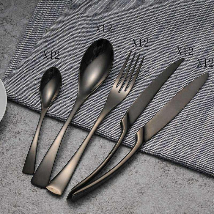 4PCS Set Black Stainless Steel Cutlery Korean Dinnerware Set Gifts Mirror Polishing Silverware Sets Scoop Knife and Fork Sets - Mamofa Global Store