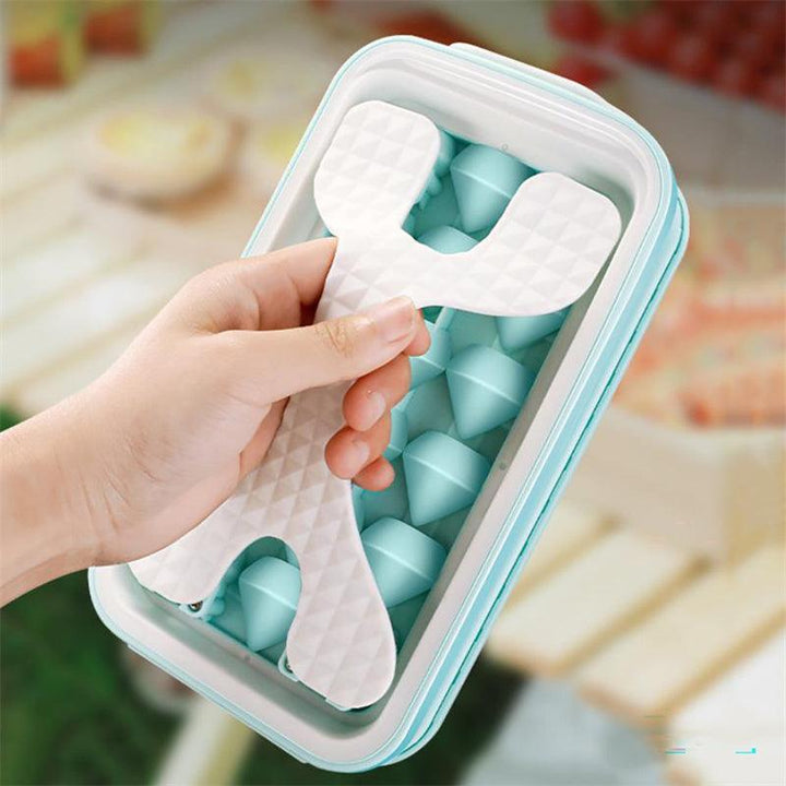 2in1 Portable Silicone Ice Ball Mold Ice Maker Water Bottle Ice Cube Mould Bottle Creative Ice Ball Diamond Curling Summer Kitchen Gadgets - Mamofa Global Store