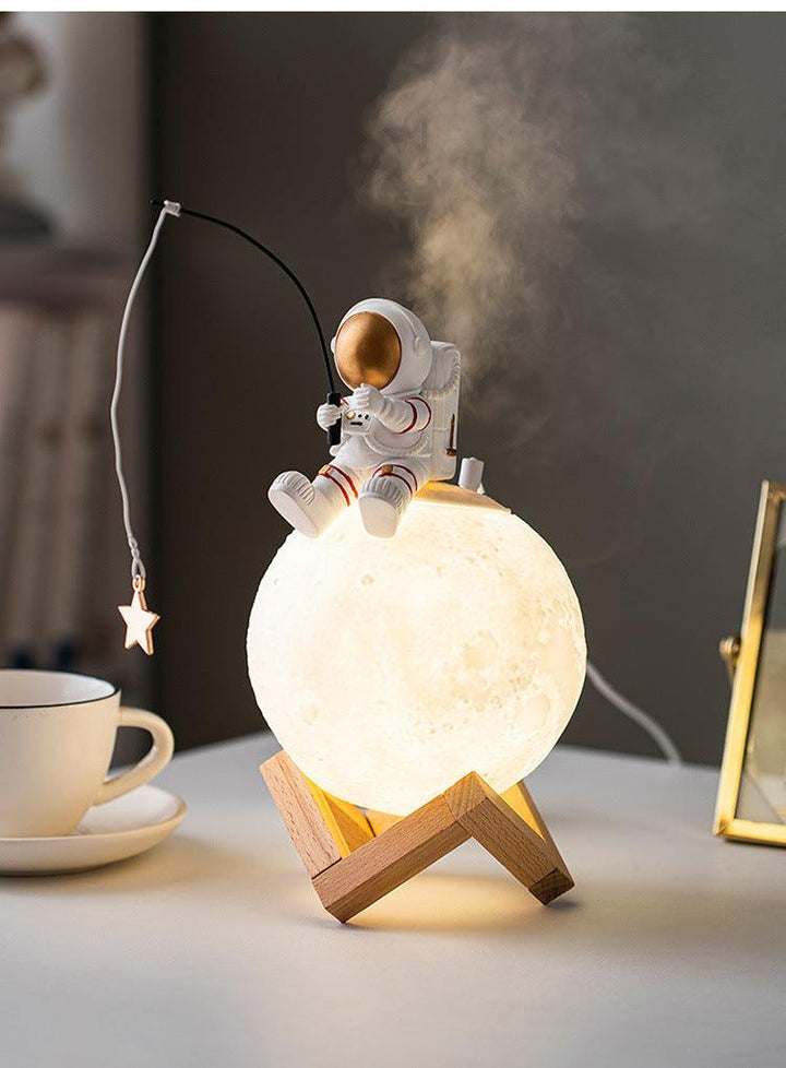 Astronaut Figurines Home Decoration Resin Space Man Miniature Night Light Humidifier Cold Fog Machine Accessories - Mamofa Global Store